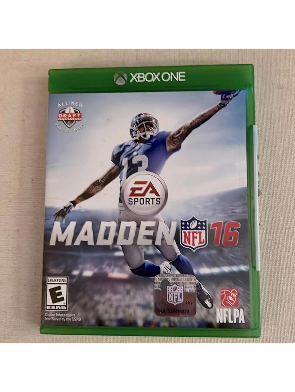 XBOX ONE EA Sports Madden NFL 16 w case